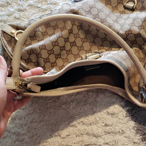 Authentic Gucci tote - Picture 4 of 8
